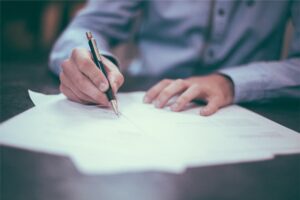 Modelo de Contrato para Prestação de Serviços em Design